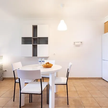 Home2book Charming Garden&pool Apt Beach Апартаменты